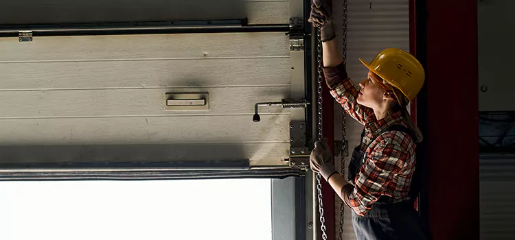 Addressing Common Garage Door Stoppage Issues in Huntington, IN